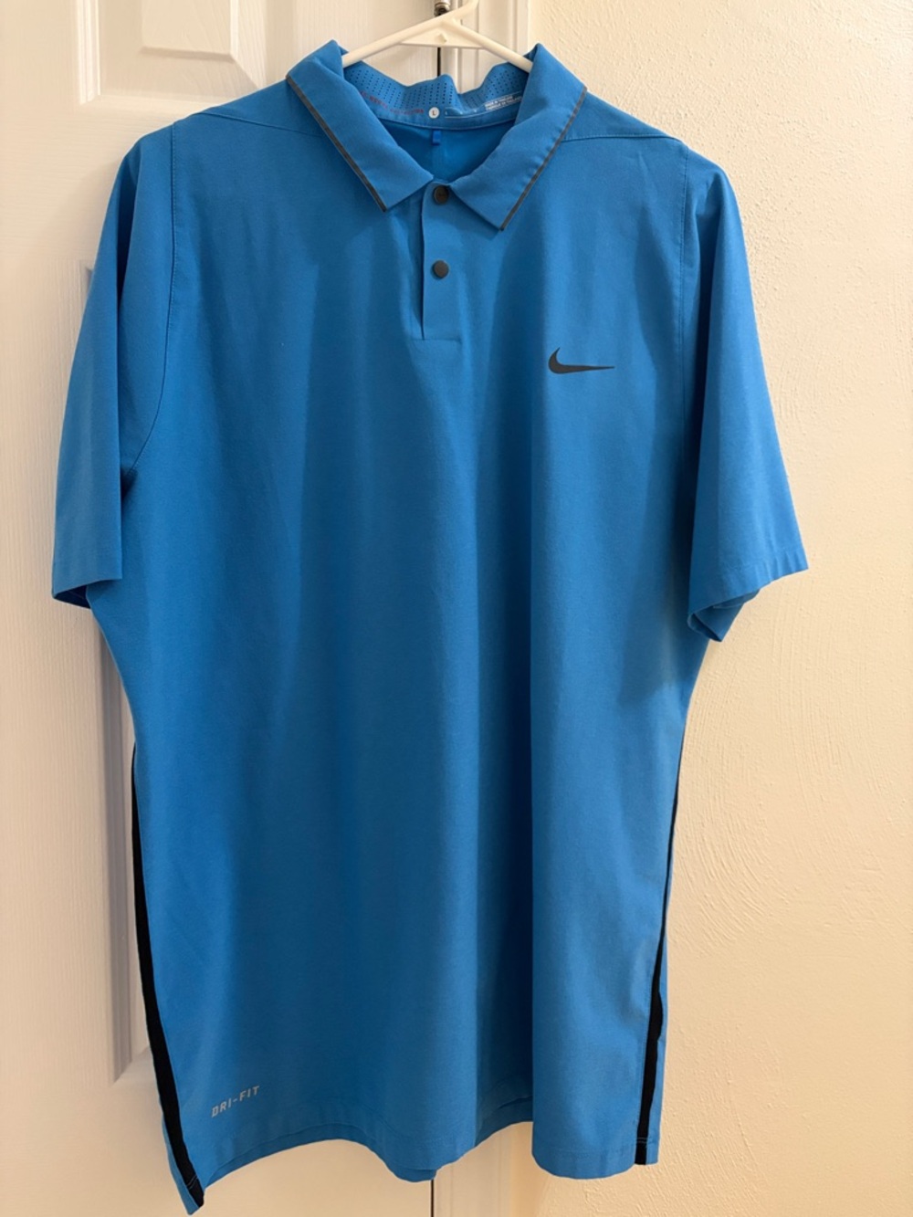 Nike Men’s Bright Blue Short-Sleeve Polo